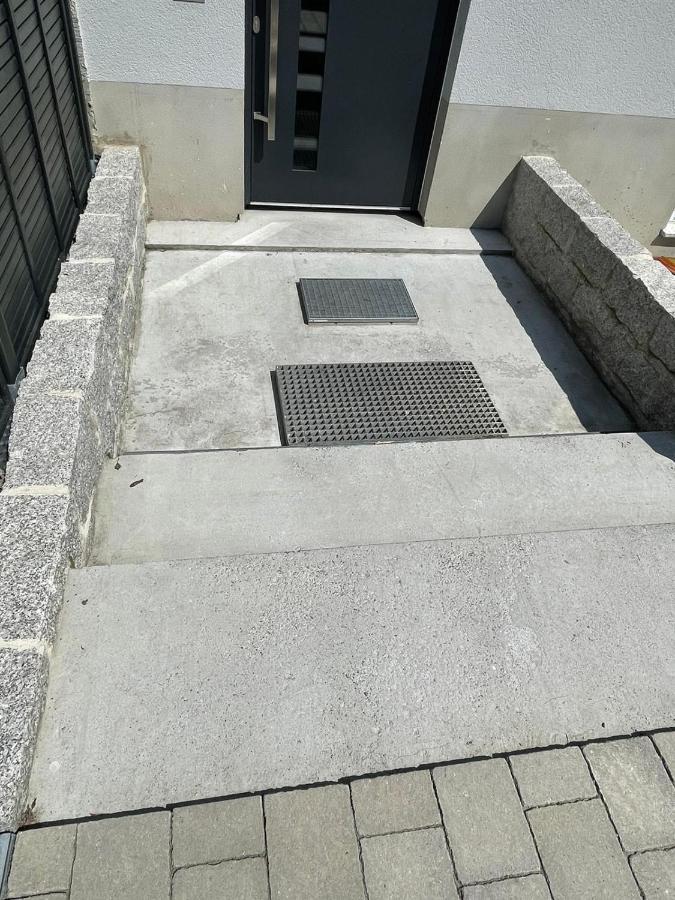 Casa Hintze Ii- 2 Zimmerwohnung 5 Minuten Zu Fuss In Die Innenstadt Und Nahe Der Berge 켐프텐 외부 사진