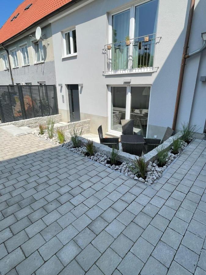 Casa Hintze Ii- 2 Zimmerwohnung 5 Minuten Zu Fuss In Die Innenstadt Und Nahe Der Berge 켐프텐 외부 사진